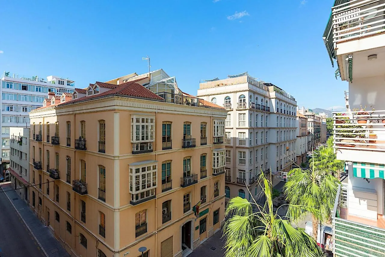 Casablanca Citycenter Young People Only Malaga Apartment